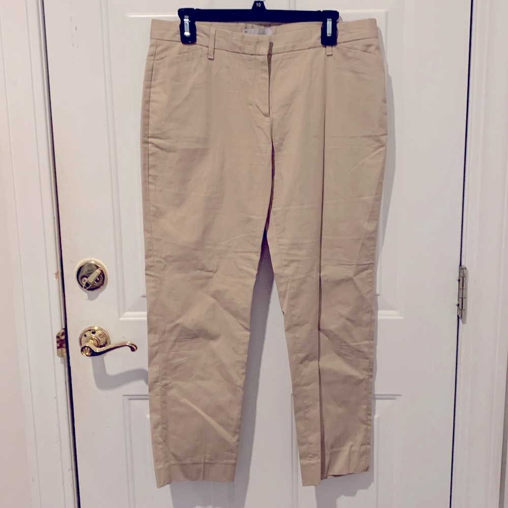 Gap- Slim cropped stretch pants size 8